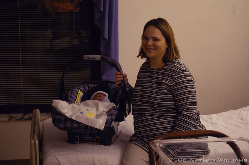 landon00006 mom and baby ready to go